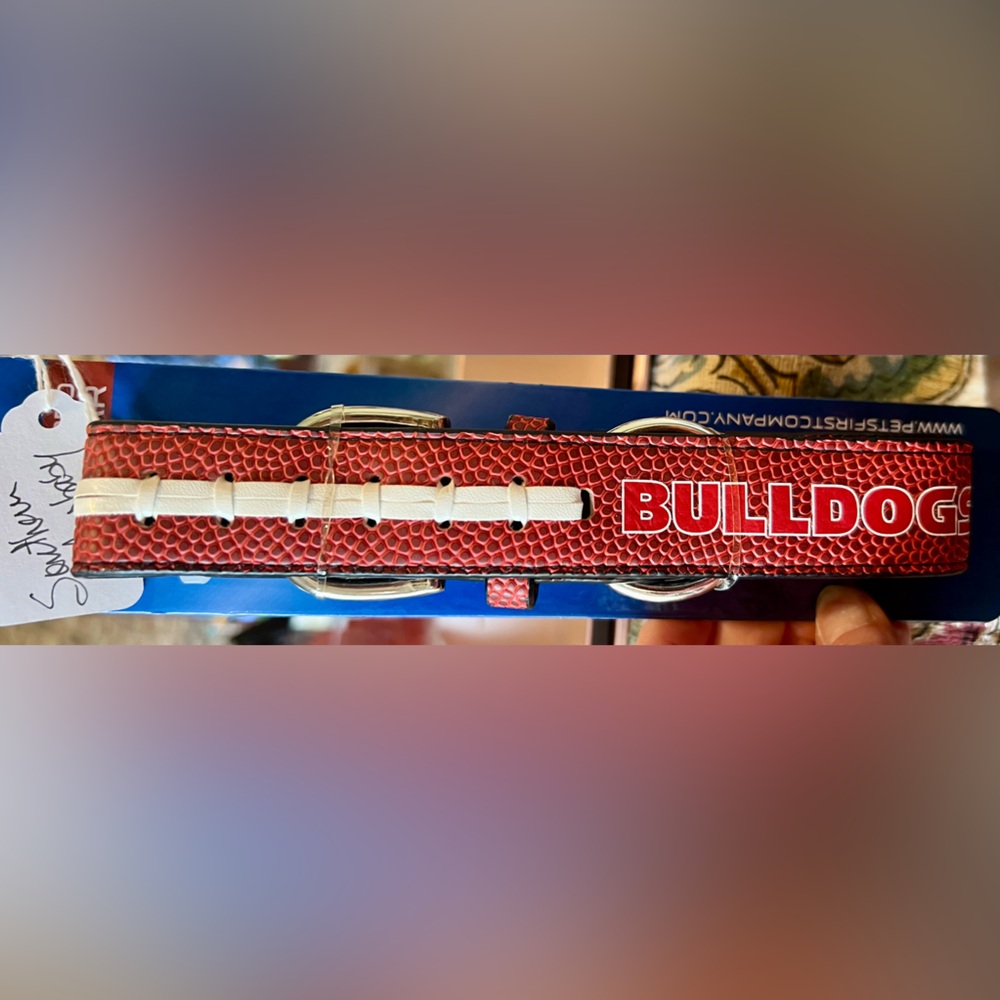 Georgia Bull Dog Collegiate pet/dog collar. Size Large. 1 in by. 30 in.